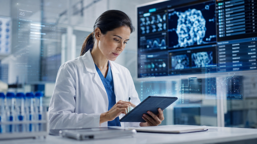 Scientifique analysant des donn&eacute;es m&eacute;dicales sur une tablette