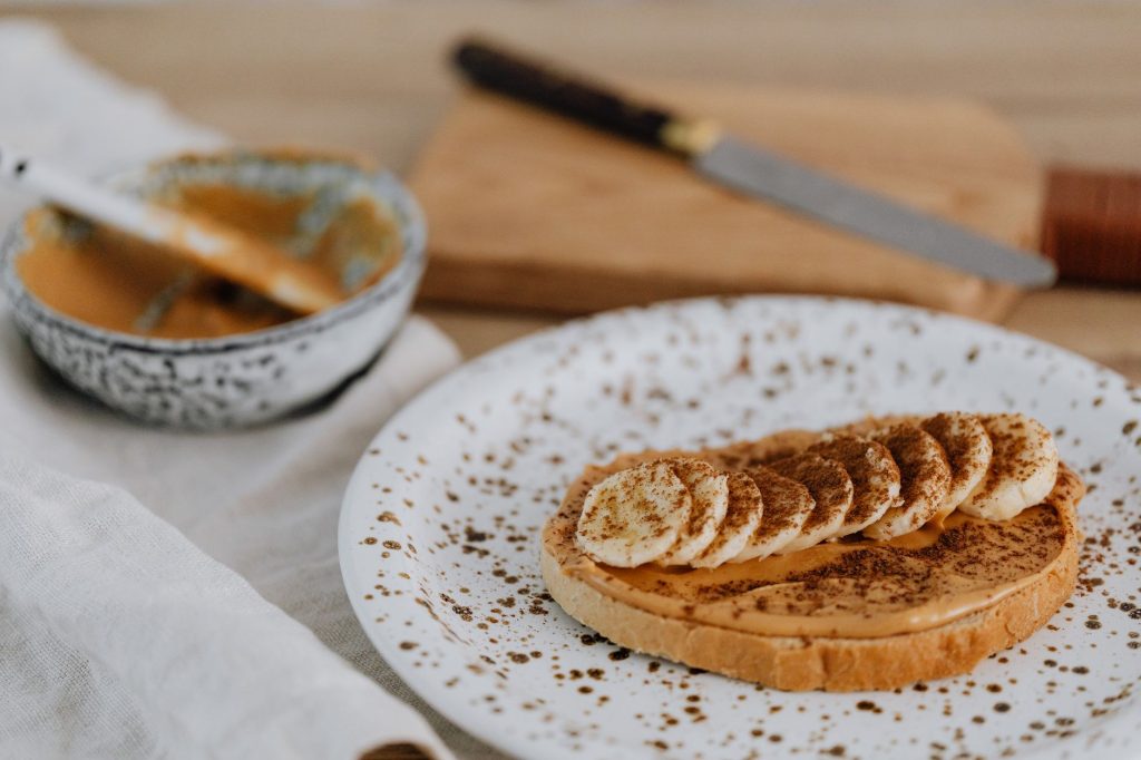 Beurre de cacahuètes, Fluff et crèmes sucrées : le monde des pâtes à tartiner américaines